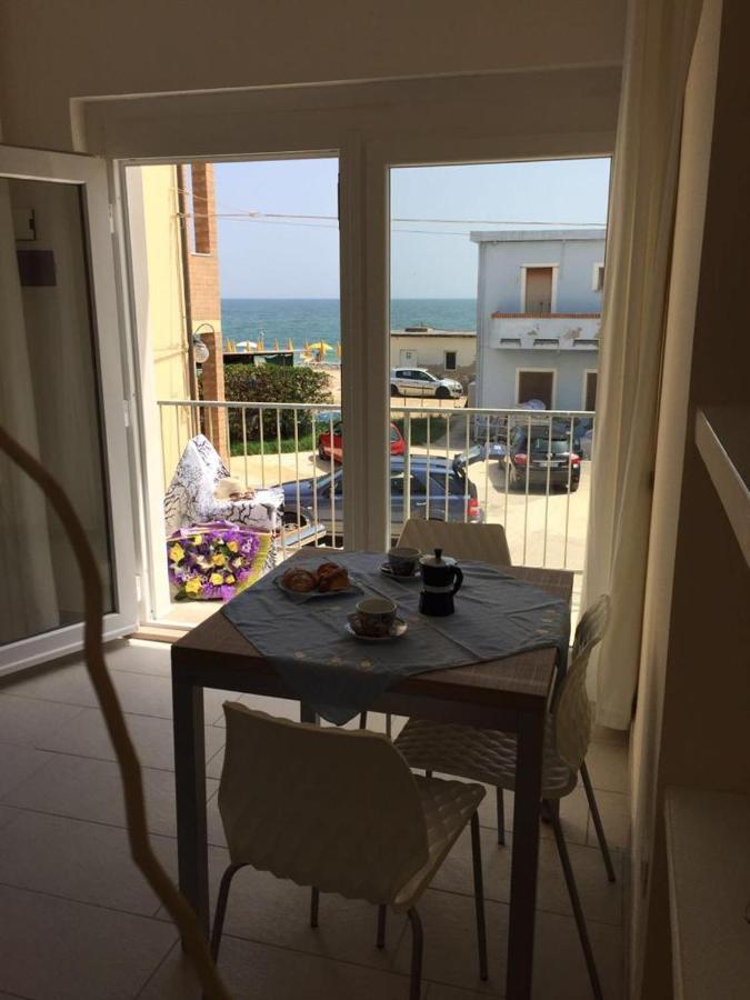 Virgola Zero Holiday Beach Apartment Porto Potenza Picena Exterior photo