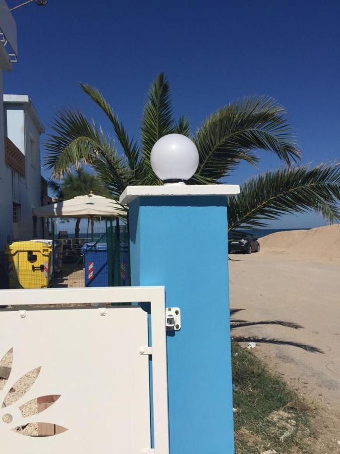 Virgola Zero Holiday Beach Apartment Porto Potenza Picena Exterior photo